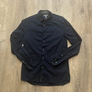 Men’s casual dress shirt